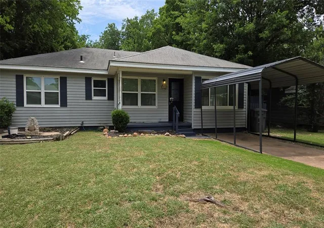 Homes for sale in Lawton, OK | 3118 Nw Kinyon Ave, Lawton, OK 73505 | MLS# 1232472