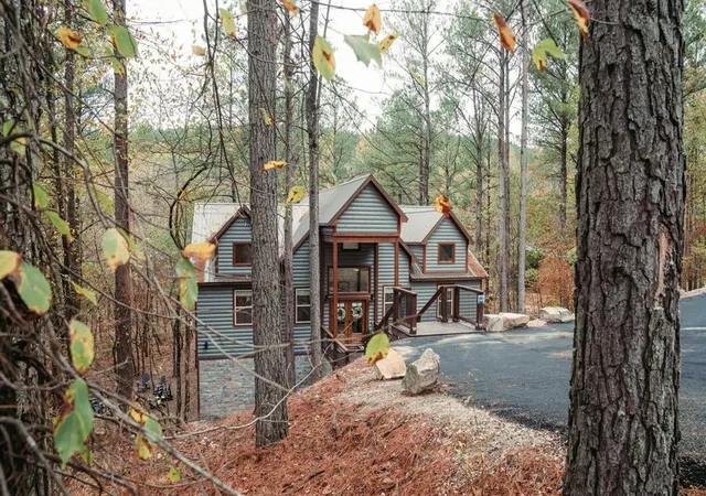 Single family home for sale at 43 Broken Branch Trl, Broken Bow, OK 74728 | MLS# 1232473