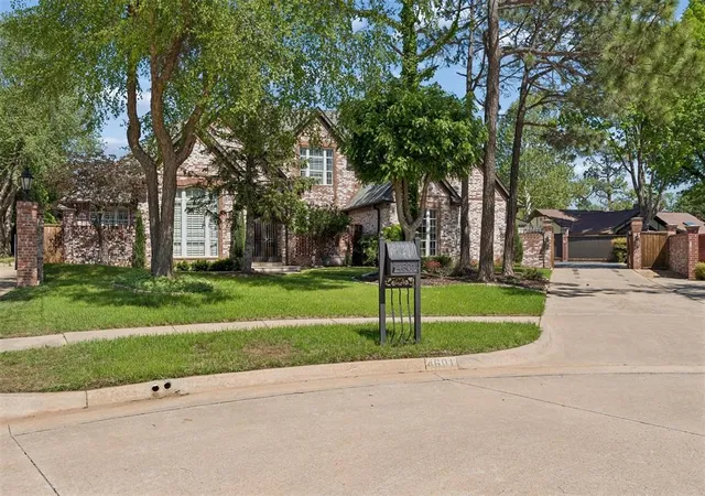 1st image of 4601 Westbury Ct, Norman, OK 73072 | MLS# 1232501