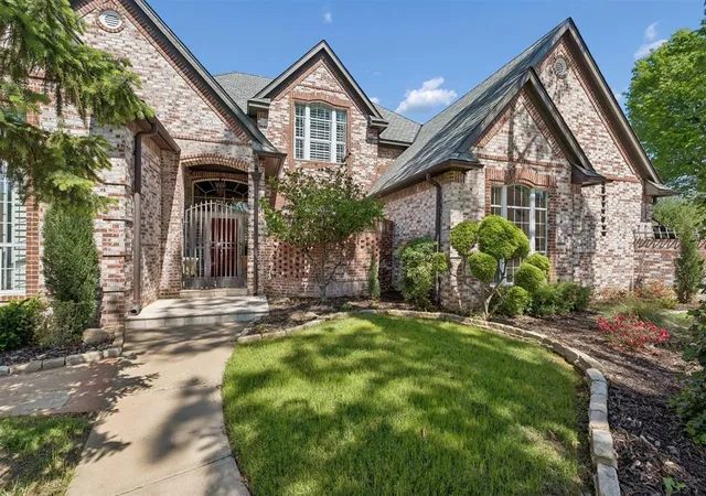 3rd image of 4601 Westbury Ct, Norman, OK 73072 | MLS# 1232501