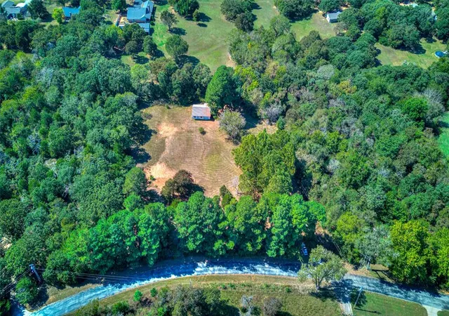 1st image of 414 Hoffman Dr Dr, Norman, OK 73026 | MLS# 1232512