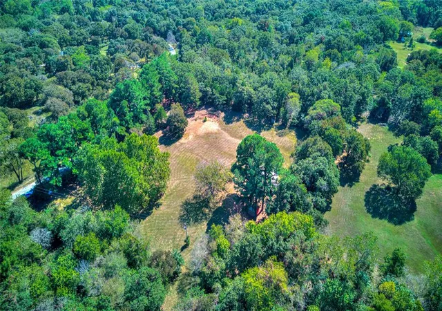 5th image of 414 Hoffman Dr Dr, Norman, OK 73026 | MLS# 1232512