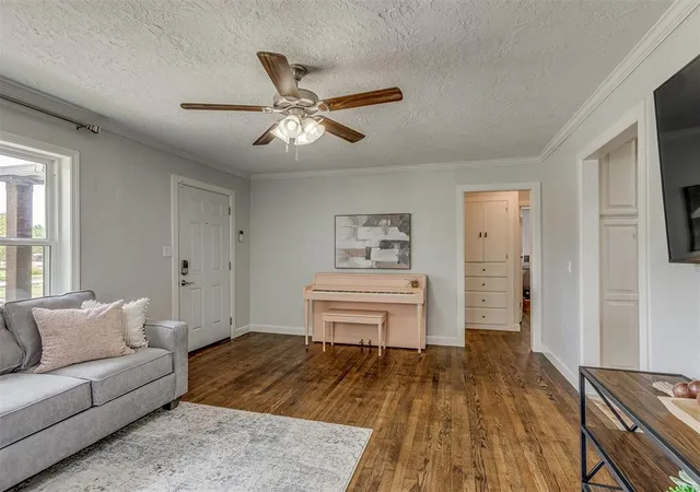 4th image of 3805 Putnam Heights Blvd, Oklahoma City, OK 73118 | MLS# 1232533