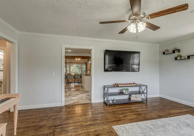 5th image of 3805 Putnam Heights Blvd, Oklahoma City, OK 73118 | MLS# 1232533