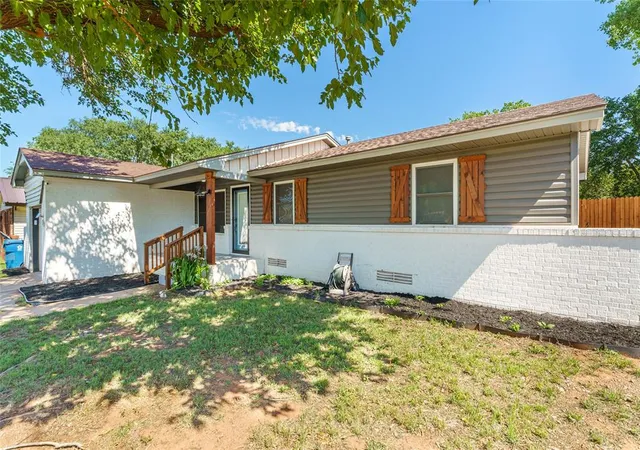 Homes for sale in Cordell, OK | 107 Florence Dr, Cordell, OK 73632 | MLS# 1232539