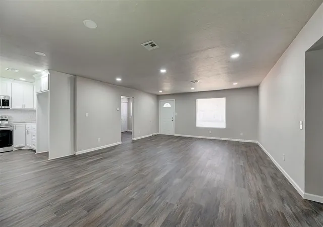 5th image of 420 E 12Th St, Chandler, OK 74834 | MLS# 1232587