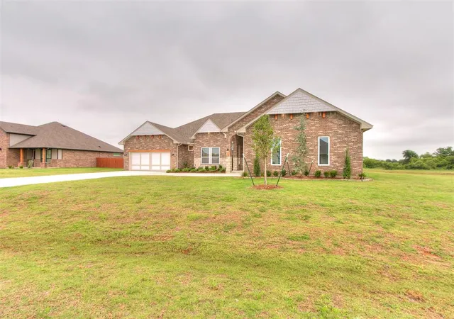 Homes for sale in Newcastle, OK | 4046 Black Rock Ln, Newcastle, OK 73072 | MLS# 1232619