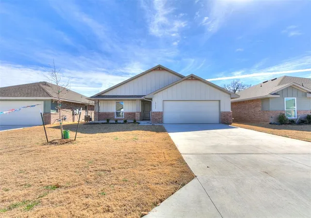 Homes for sale in Harrah, OK | 20648 Brush Creek Blvd, Harrah, OK 73045 | MLS# 1232640