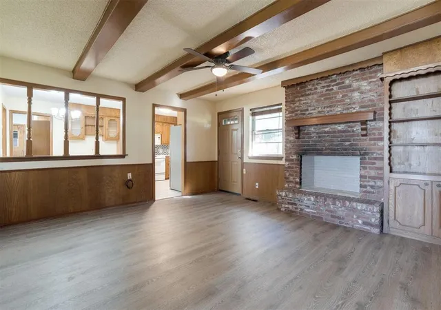 Photo 3 of Single family home for sale at 2912 N Santa Fe Ave, Moore, OK 73160 | MLS# 1232655 | Listing updated on 2026-08-26