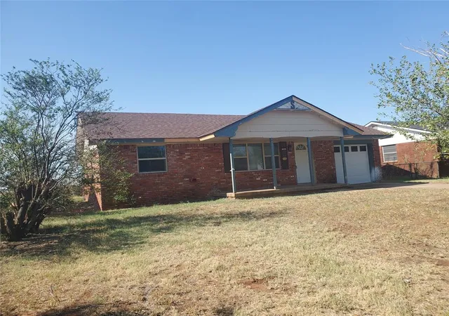 1st image of 204 Denise Dr, Burns Flat, OK 73647 | MLS# 1232673