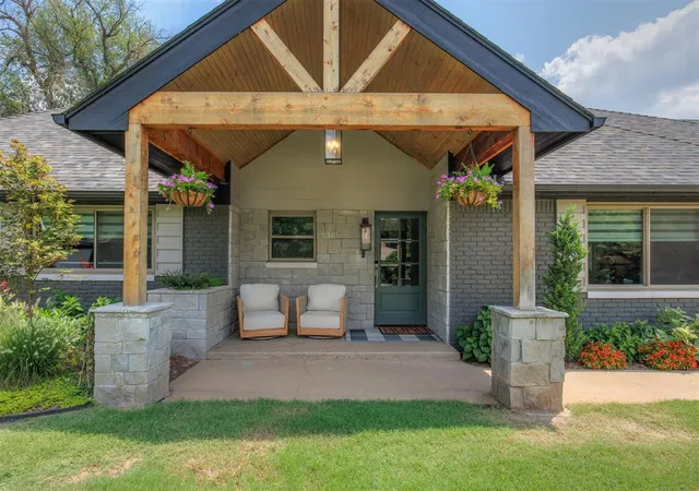 Photo 3 of Single family home for sale at 2503 Walnut Rd, Norman, OK 73072 | MLS# 1232747 | Listing updated on 2026-09-02