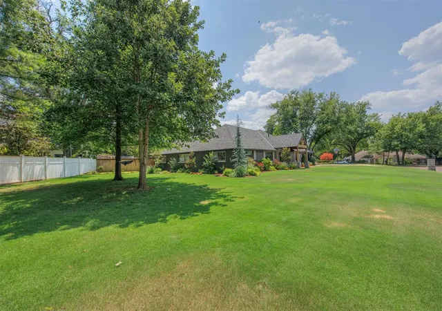 Photo 3 of Single family home for sale at 2503 Walnut Rd, Norman, OK 73072 | MLS# 1232747 | Listing updated on 2026-09-02