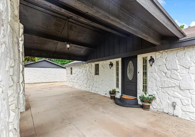 Homes for sale in El Reno, OK | 605 W Rogers St, El Reno, OK 73036 | MLS# 1232774
