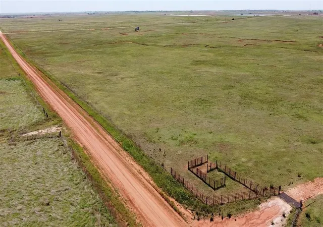 1st image of 0000 E 740 Rd, Loyal, OK 73756 | MLS# 1232775