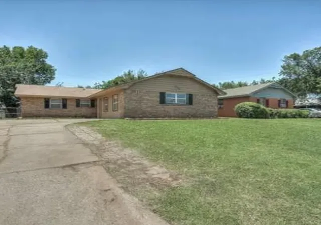 1st image of 809 Englewood Rd, Del City, OK 73115 | MLS# 1232814