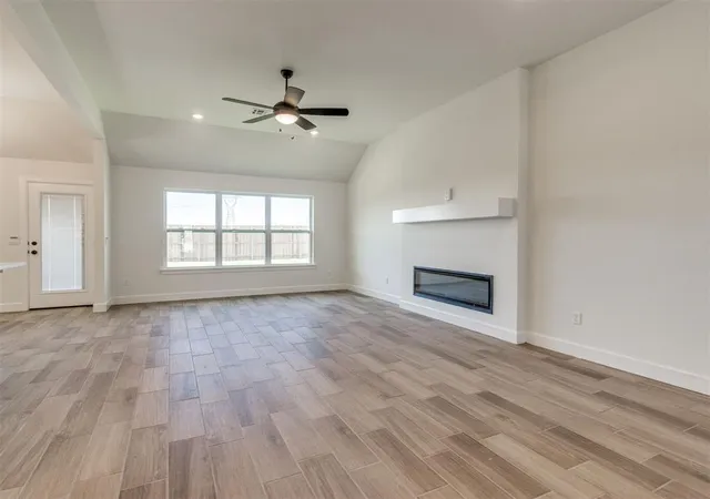 5th image of 14004 Tybee Island Dr, Yukon, OK 73099 | MLS# 1232823