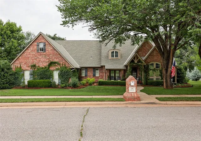 1st image of 201 Hollowdale Cir, Edmond, OK 73003 | MLS# 1232827