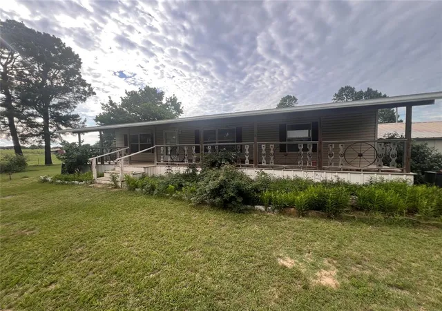 Homes for sale in Calvin, OK | 8102 E 1545 Rd, Calvin, OK 74868 | MLS# 1232829