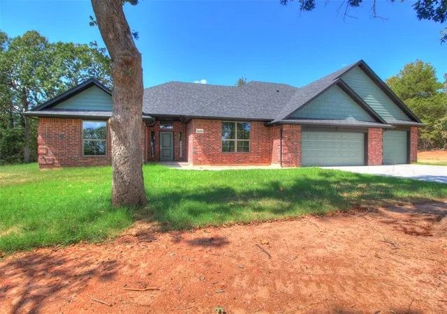 Photo 3 of Single family home for sale at 104741 Secretariat Trl, Mc Loud, OK 74851 | MLS# 1232884 | Listing updated on 2026-10-05