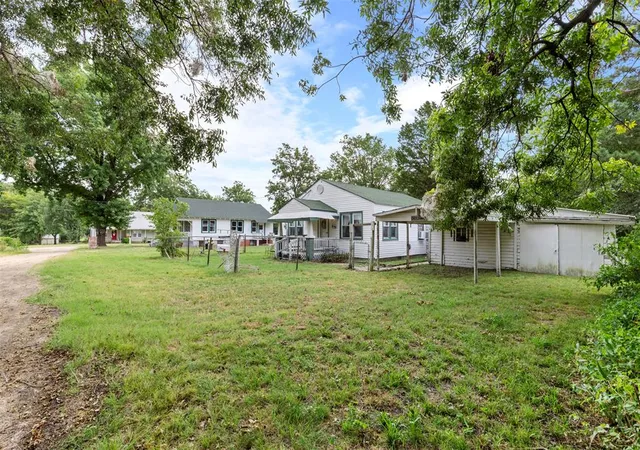 Homes for sale in Wewoka, OK | 1716 S Muskogee Ave, Wewoka, OK 74884 | MLS# 1232911