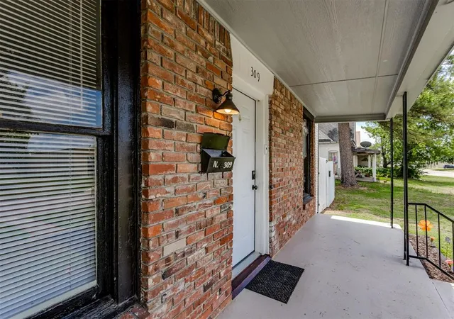 Photo 4 of Sale Pending at 309 N Louisa Ave, Shawnee, OK 74801 | MLS# 1232919 | Listing updated on 2026-08-10