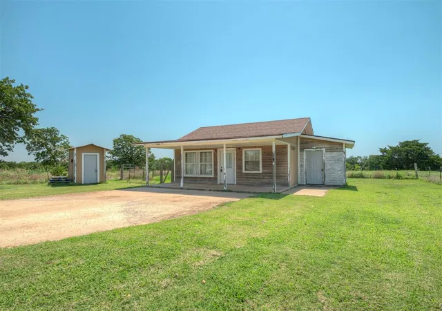 4th image of 335827 E Winding Rd, Mc Loud, OK 74851 | MLS# 1232949