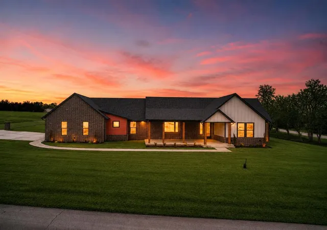 1st image of 14734 Rose Tree Ct, Piedmont, OK 73078 | MLS# 1232964