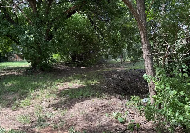 Photo 7 of Land for sale at 621 Se 14th Street, Oklahoma City, OK 73129 | MLS# 1232966 | Listing updated on 2026-06-06