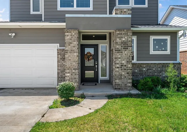 Photo 3 of Single family home for sale at 504 Nw 181st Street, Edmond, OK 73012 | MLS# 1232967 | Listing updated on 2026-06-29