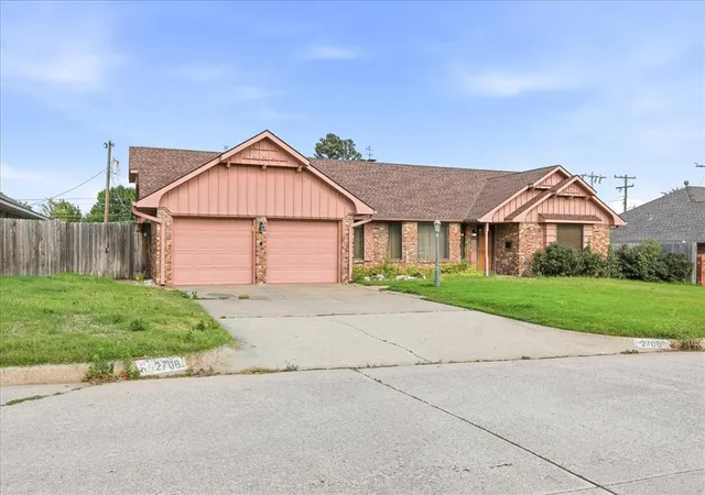 Photo 1 of Single family home for sale at 2708 N Meridian Pl, Oklahoma City, OK 73127 | MLS# 1232968 | Listing updated on 2026-08-21