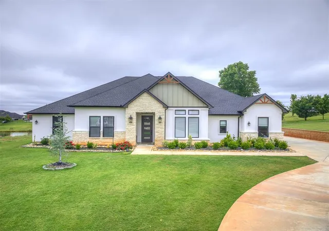 Photo 1 of Single family home for sale at 2271 Jackson Ln, Blanchard, OK 73010 | MLS# 1233024 | Listing updated on 2026-06-06