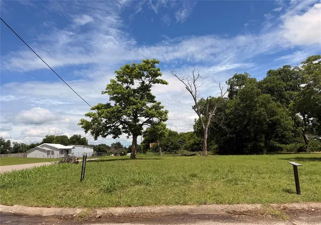 Photo 1 of Land for sale at 1028 Eureka St, Seminole, OK 74868 | MLS# 1233029 | Listing updated on 2026-06-07