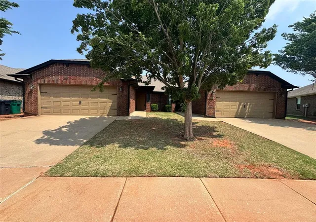 1st image of 18210 Manera Wy, Edmond, OK 73012 | MLS# 1233058