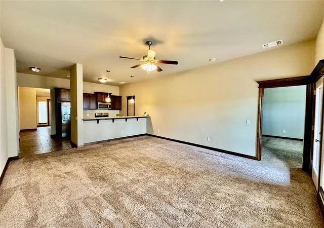 4th image of 18210 Manera Wy, Edmond, OK 73012 | MLS# 1233058