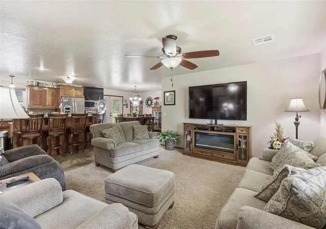 Photo 3 of Single family home for sale at 21229 Tamarack Rd, Blanchard, OK 73010 | MLS# 1233064 | Listing updated on 2026-09-01