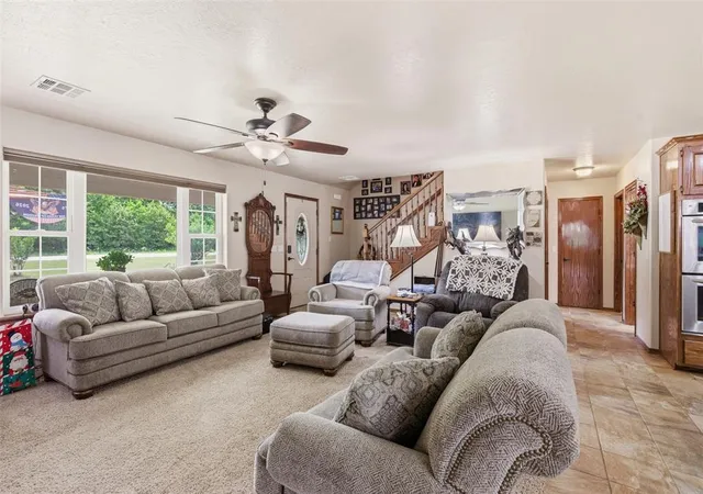 Photo 4 of Single family home for sale at 21229 Tamarack Rd, Blanchard, OK 73010 | MLS# 1233064 | Listing updated on 2026-09-01