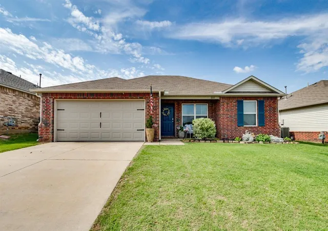 2nd image of 1805 Schooner Rd, El Reno, OK 73036 | MLS# 1233075