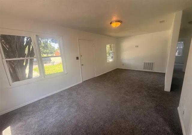 image of 1210 Iowa St, Norman, OK 73069 | MLS# 1233101