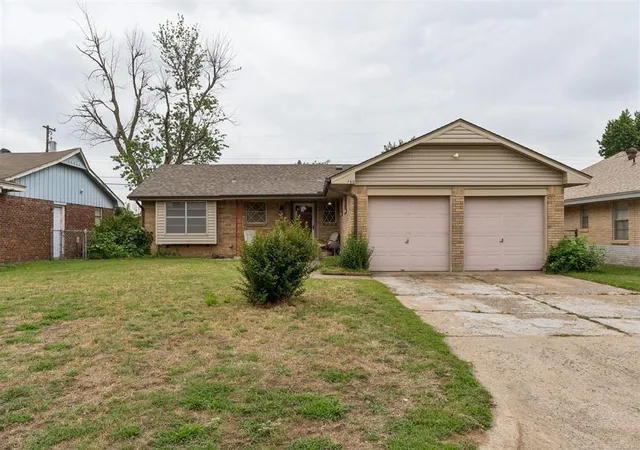 Homes for sale in Bethany, OK | 7512 Nw 26th St, Bethany, OK 73008 | MLS# 1233102