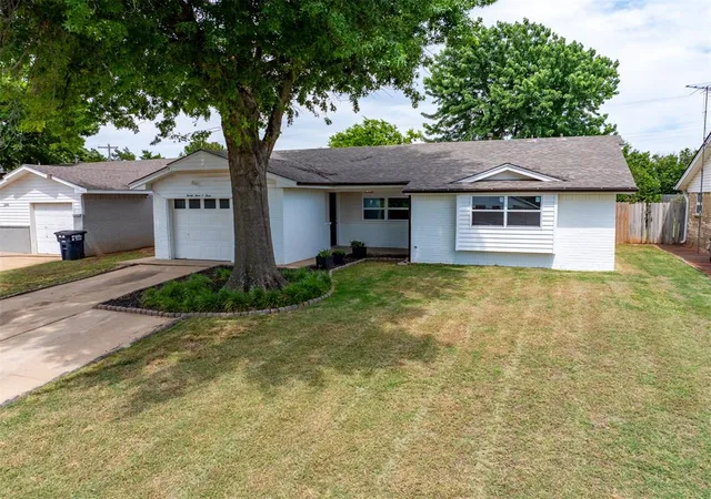 Photo 1 of Sale Pending at 2303 N Mckinley Ave, Shawnee, OK 74804 | MLS# 1233114 | Listing updated on 2026-08-29