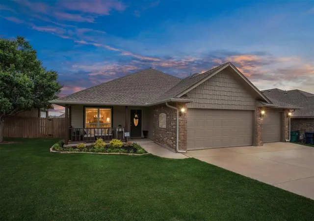Photo 1 of Sale Pending at 11321 Nw 7th Street, Yukon, OK 73099 | MLS# 1233133 | Listing updated on 2026-10-08
