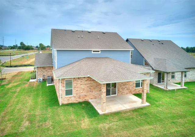48th image of 7717 Woods Edge Wy, Yukon, OK 73099 | MLS# 1233207