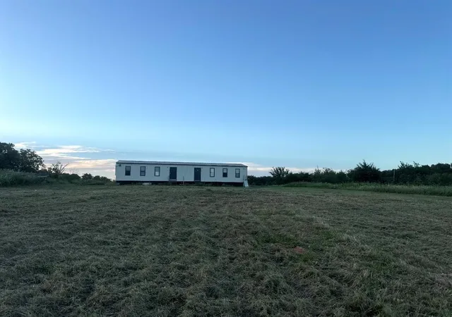 2nd image of 16051 Banner Rd, Lexington, OK 73051 | MLS# 1233215