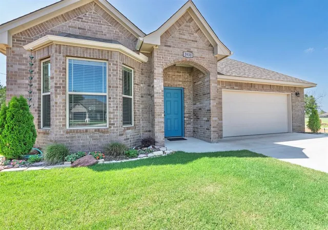 2nd image of 3930 Maple Grove Ave, Shawnee, OK 74804 | MLS# 1233218