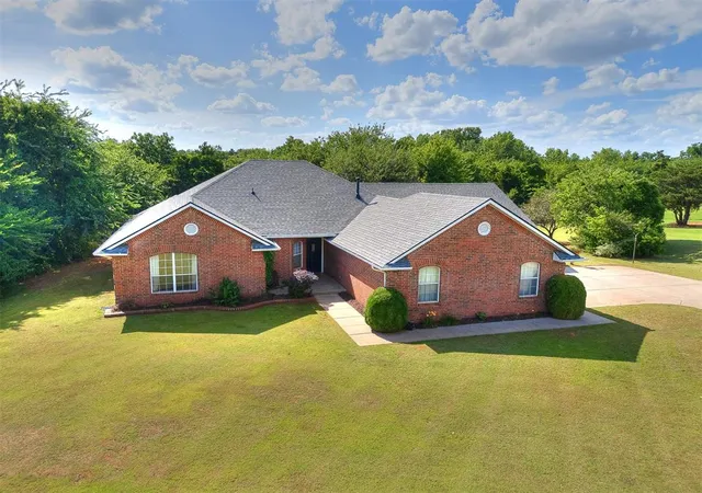 Photo 1 of Single family home for sale at 10201 Fawn Valley Dr, Mustang, OK 73064 | MLS# 1233226 | Listing updated on 2026-10-01