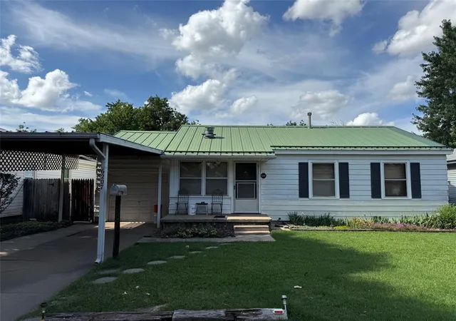 Homes for sale in Bethany, OK | 6207 Nw 34th St, Bethany, OK 73008 | MLS# 1233231
