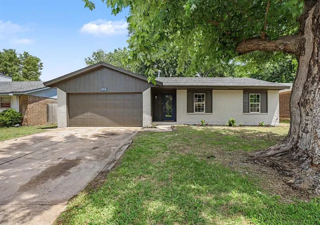 Photo 1 of Sale Pending at 9719 Ne 3rd Place, Oklahoma City, OK 73130 | MLS# 1233244 | Listing updated on 2026-09-14