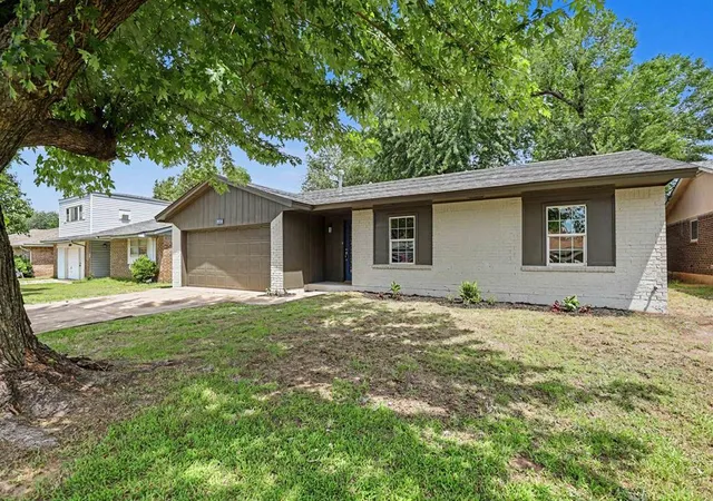Photo 2 of Sale Pending at 9719 Ne 3rd Place, Oklahoma City, OK 73130 | MLS# 1233244 | Listing updated on 2026-09-14