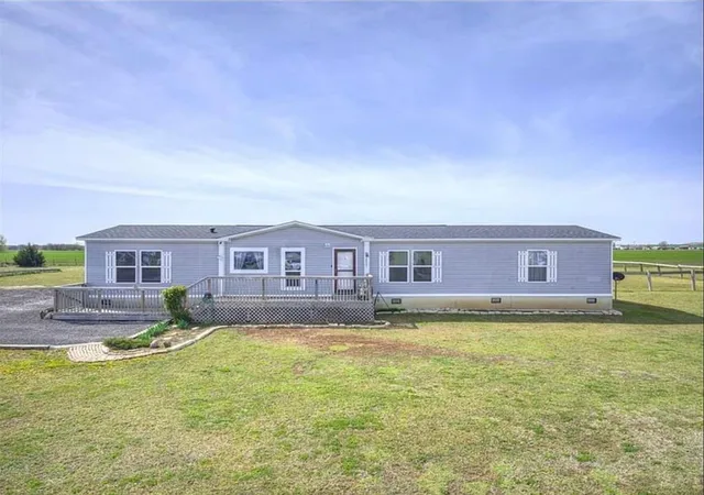 1st image of 6900 Winchester Dr, El Reno, OK 73036 | MLS# 1233250