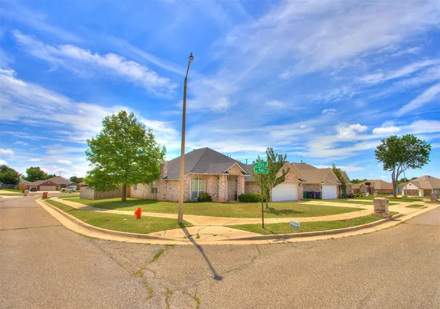 Photo 3 of Single family home for sale at 2321 Sw 94th Terrace, Oklahoma City, OK 73159 | MLS# 1233275 | Listing updated on 2026-06-06